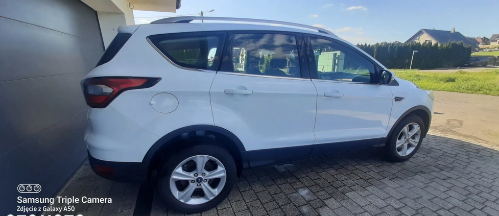 Ford Kuga cena 58400 przebieg: 228000, rok produkcji 2019 z Głogów małe 232